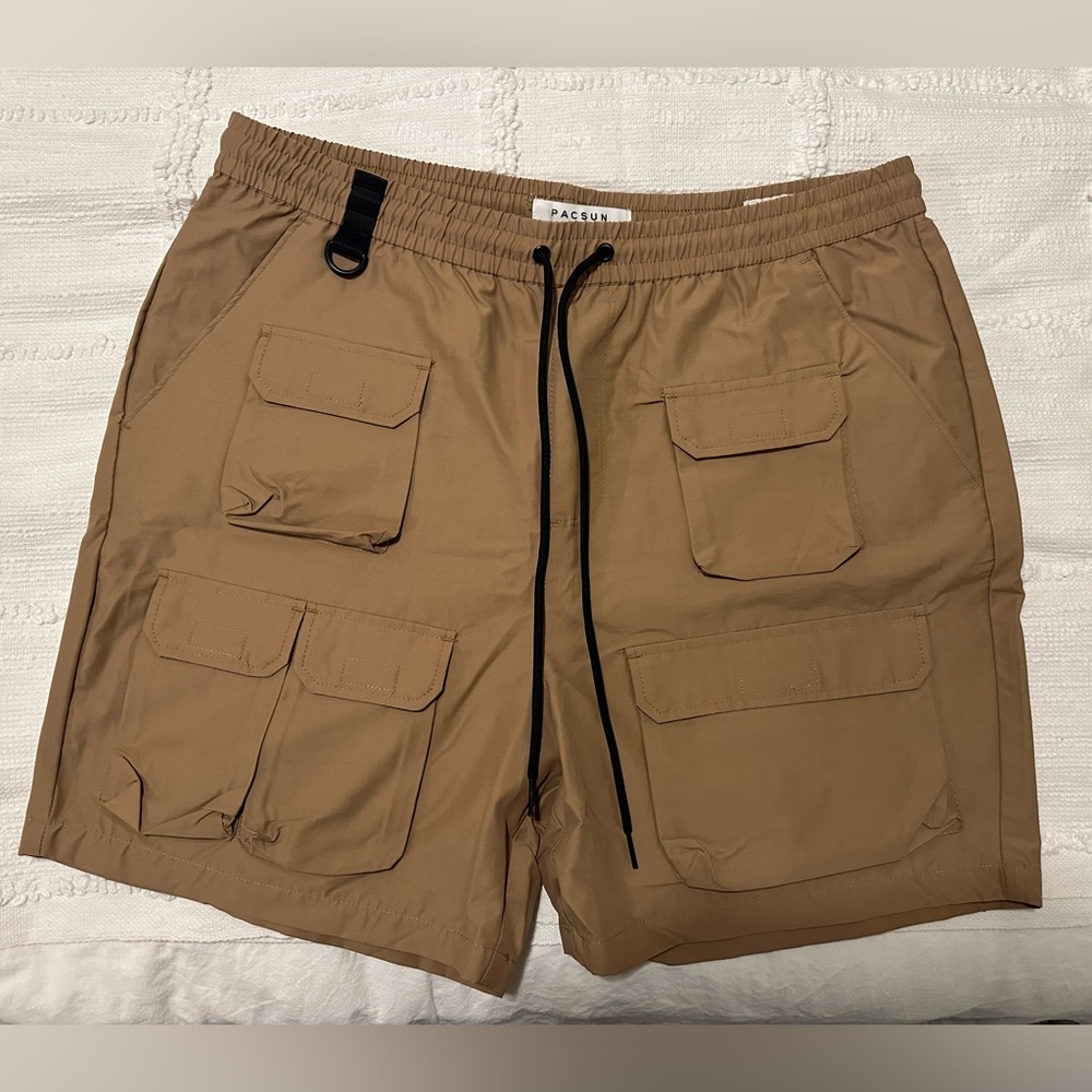 PacSun Cargo shorts